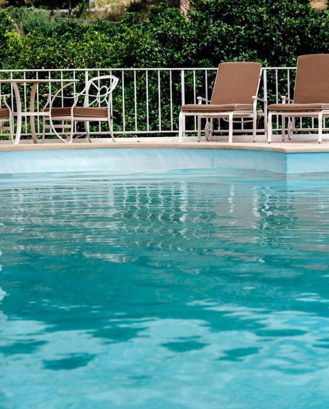 トーレス・ヴェドラス Quinta Da Carlota Bed & Breakfast エクステリア 写真
