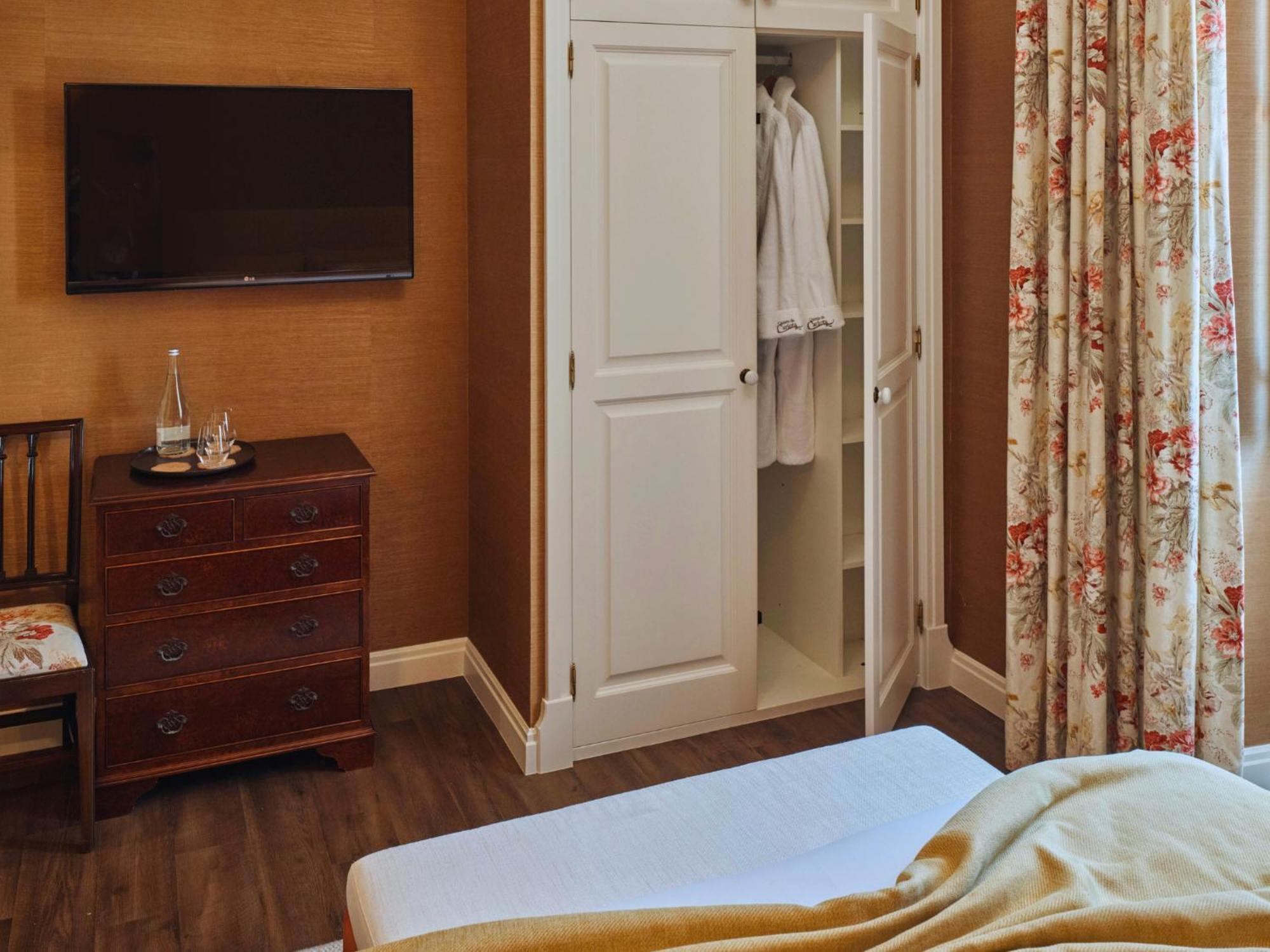 トーレス・ヴェドラス Quinta Da Carlota Bed & Breakfast エクステリア 写真